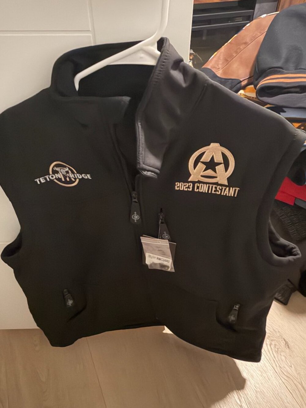 BNWT Teton Ridge American Rodeo Contestant Vest